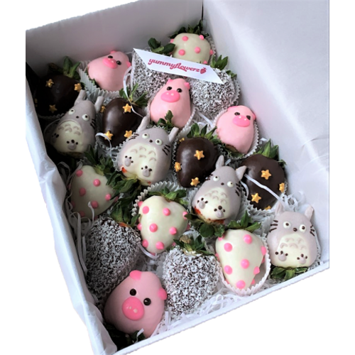 20pcs PIGGY x TOTORO Chocolate Strawberries Gift Box